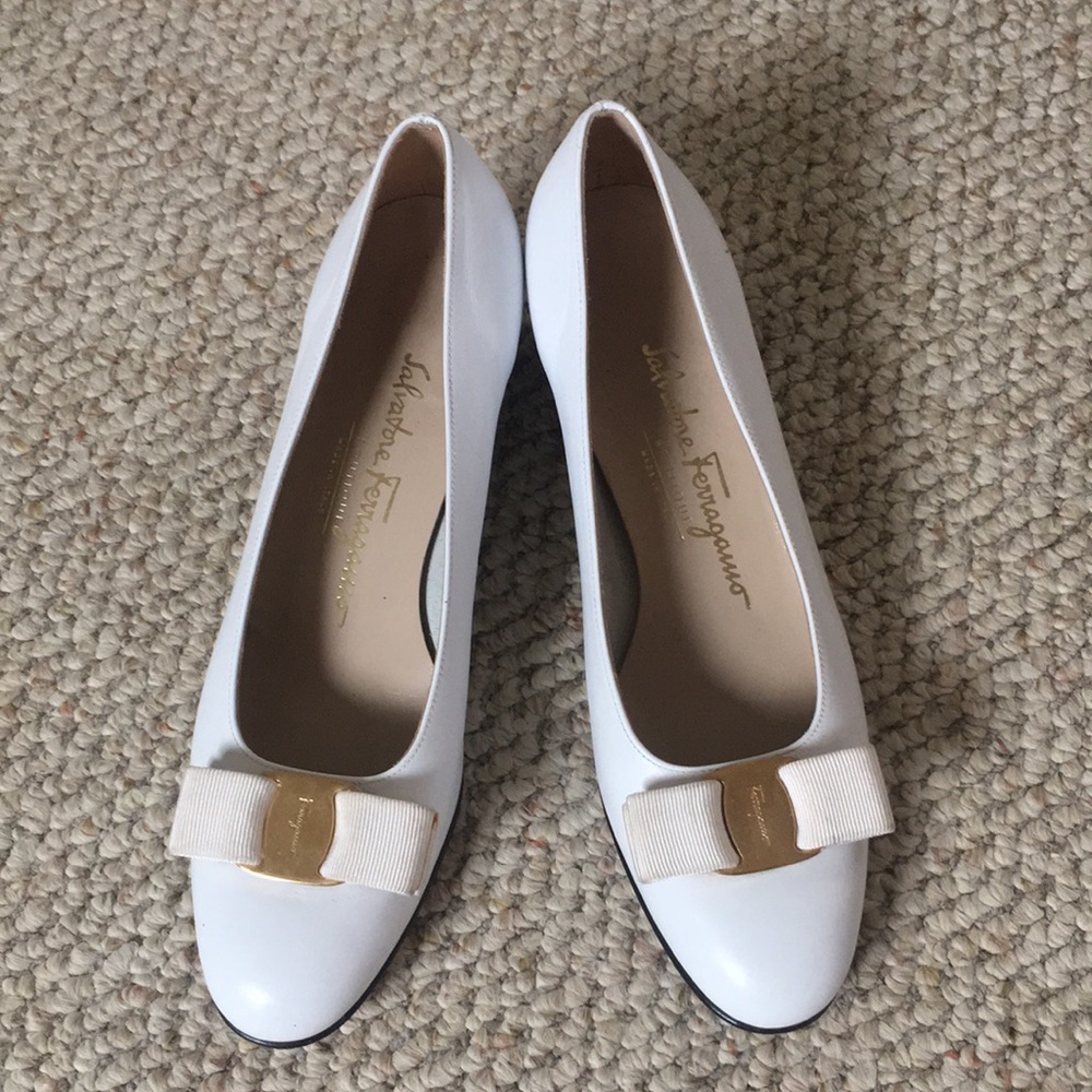 Salvatore Ferragamo White Vara Bow Pumps